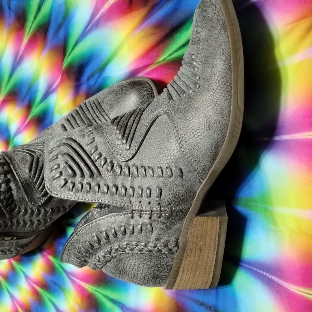 Not rated ankle boots
